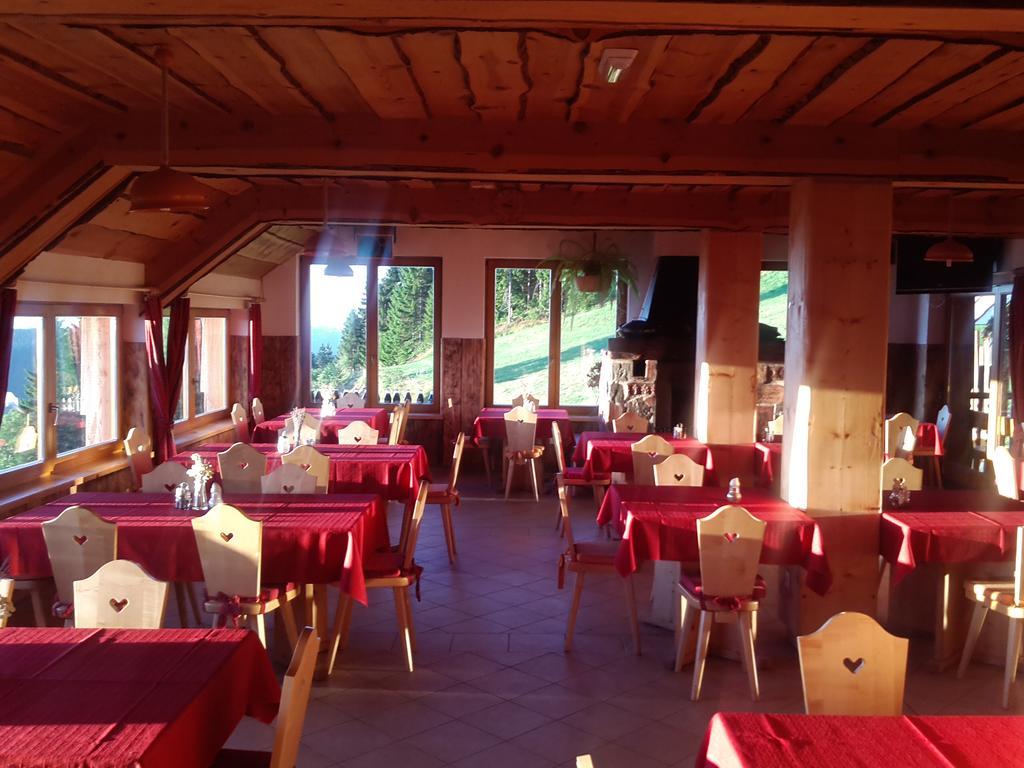 Gostisce In Penzion Stari Vrh Poljane nad Škofjo Loko Buitenkant foto