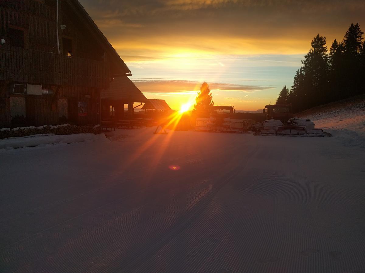 Gostisce In Penzion Stari Vrh Poljane nad Škofjo Loko Buitenkant foto